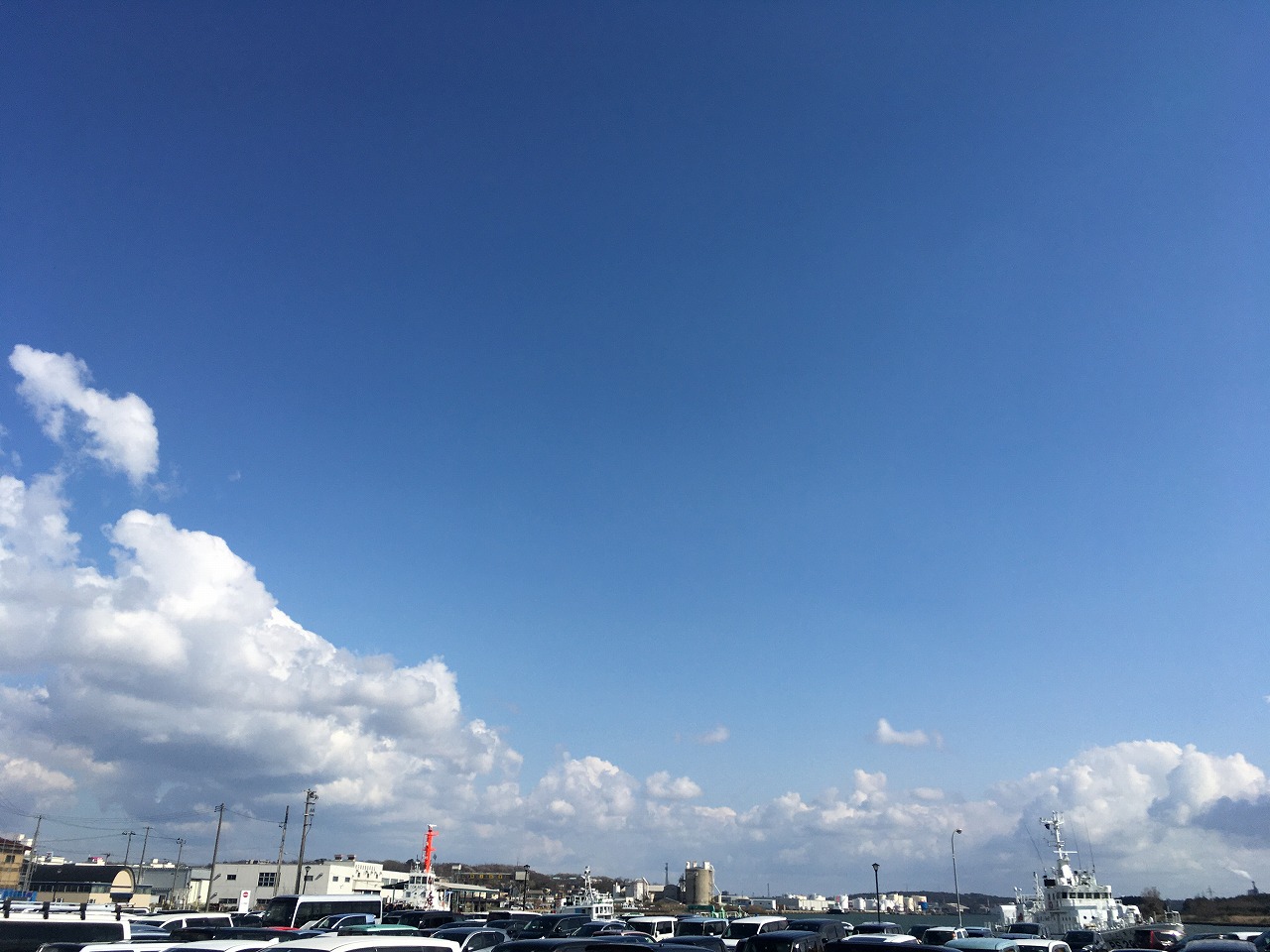 �H�c�`���s������