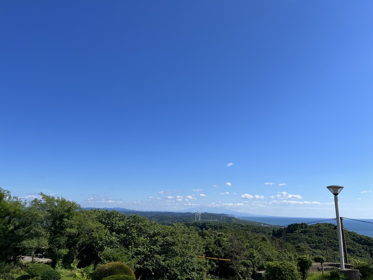 ��X�R�W�]����